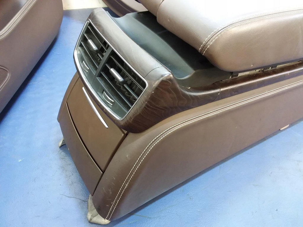 фото №7, Audi a8 d4 long сиденья заднее сиденье кожа салон balao