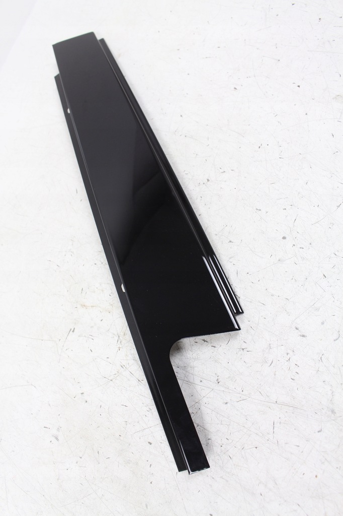 фото №1, Молдинг двері правий задня bmw x1 f48