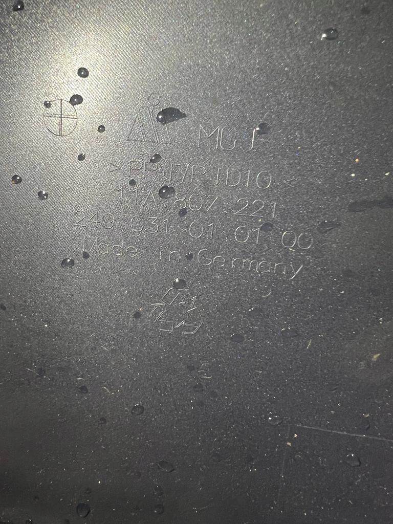 Vw id4 11a807221 бампер перед led pdc +камера Цена