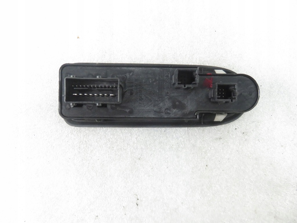 фото №6, Панель окон peugeot 508 96662118zd