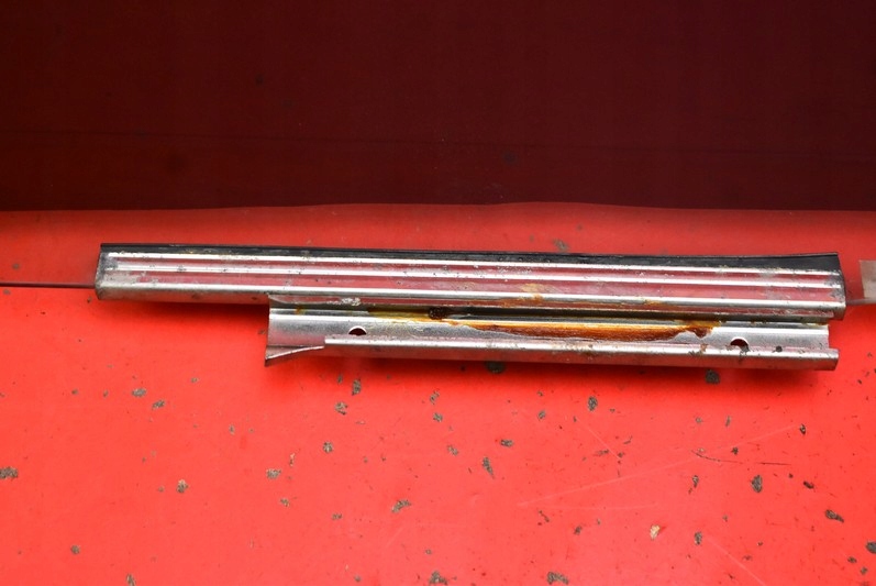 фото №9, Стекло боковая правая задняя задняя fiat sedici lift 09-12