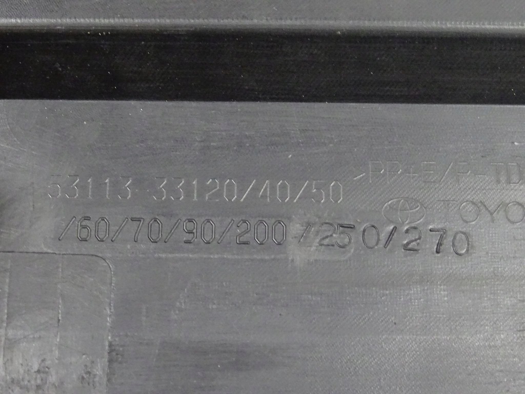 фото №9, Toyota camry viii решітка середня бампера 53113-33120