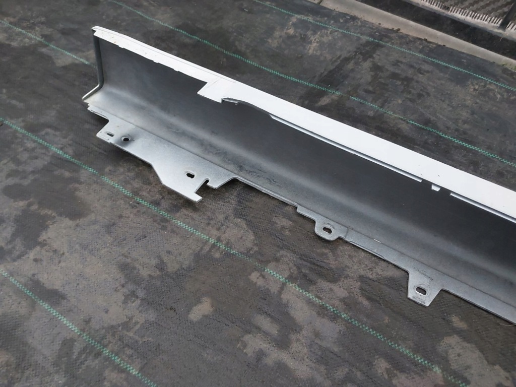 фото №14, Молдинг поріг права bmw 3 f30 f31 11-18 sedan kombi