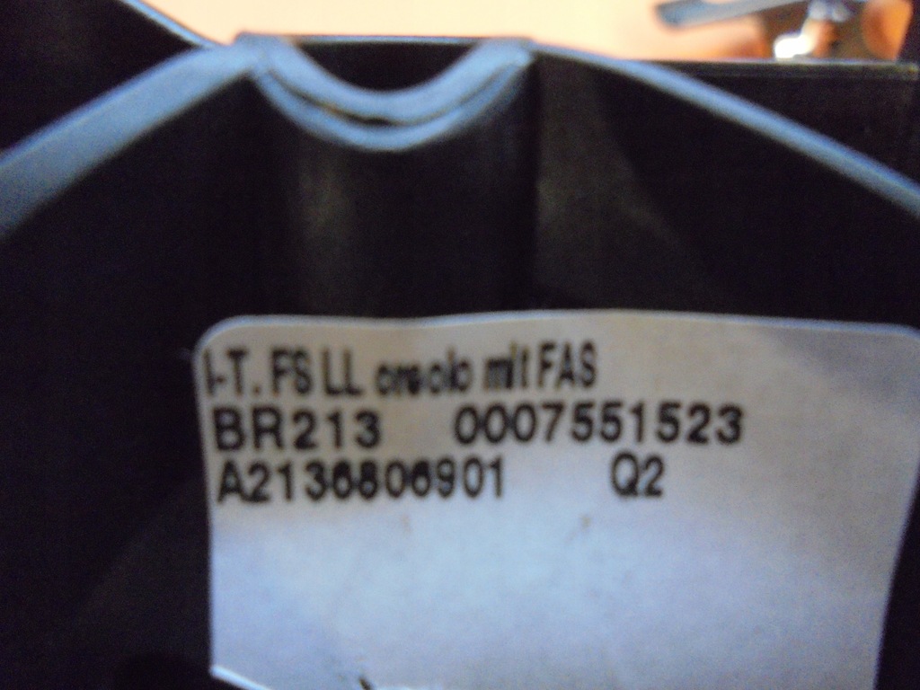 фото №6, Mercedes e klasa w213 dekor молдинг консоли