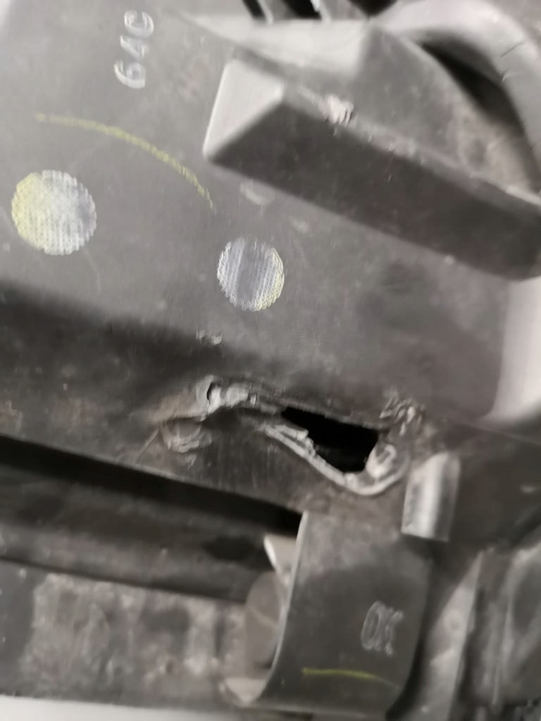 фото №16, Лампа левый перед lexus nx200t europa