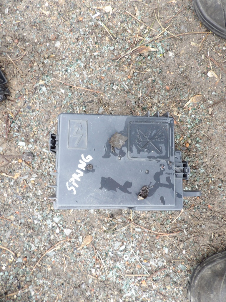 фото №1, Корпус предохранителей dacia spring