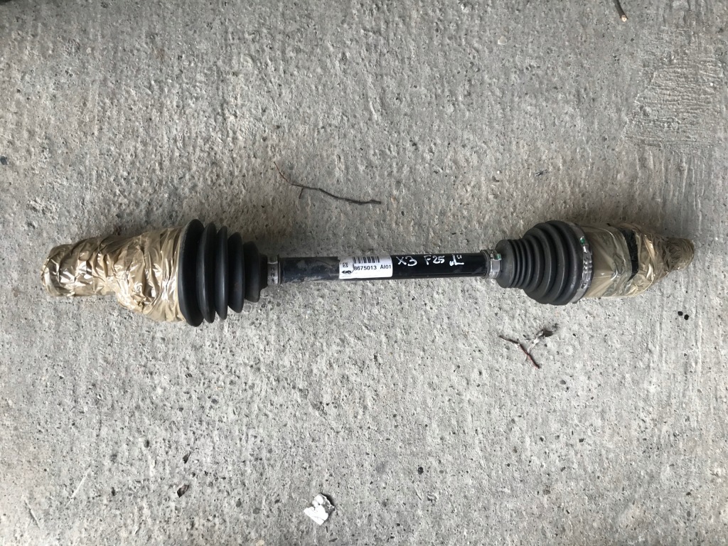 фото №1, Bmw x3 f25 lift 2.0i 2.8i привідний вал ліва