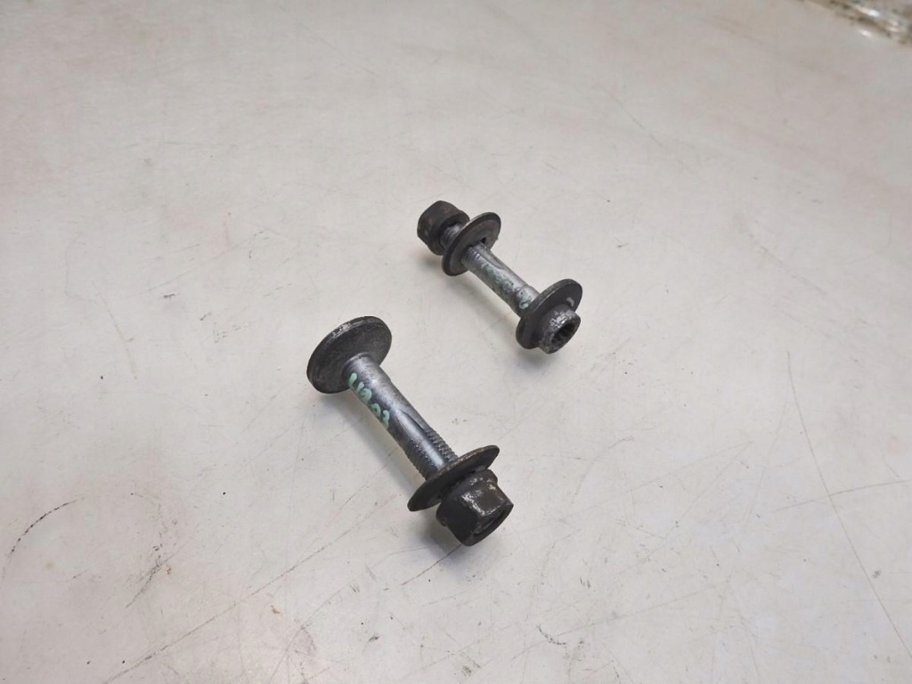 Болт эксцентриковая mercedes w203 2.2 cdi Доставка