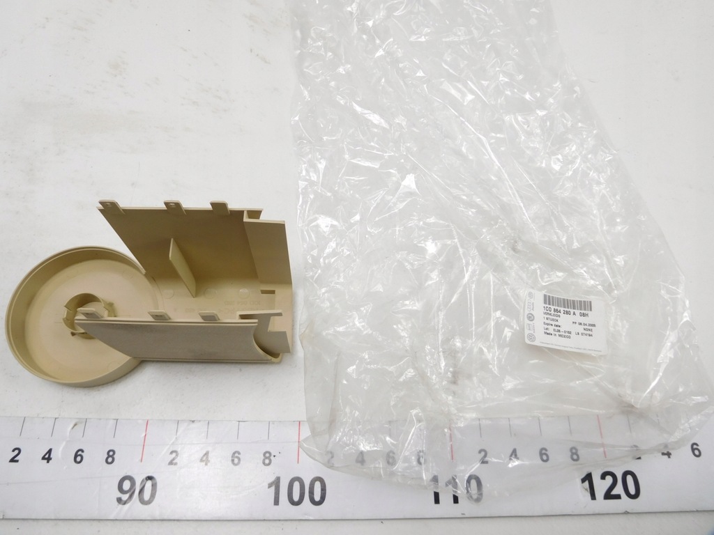 фото №5, Защита подлокотник vw beetle 1c0864280a