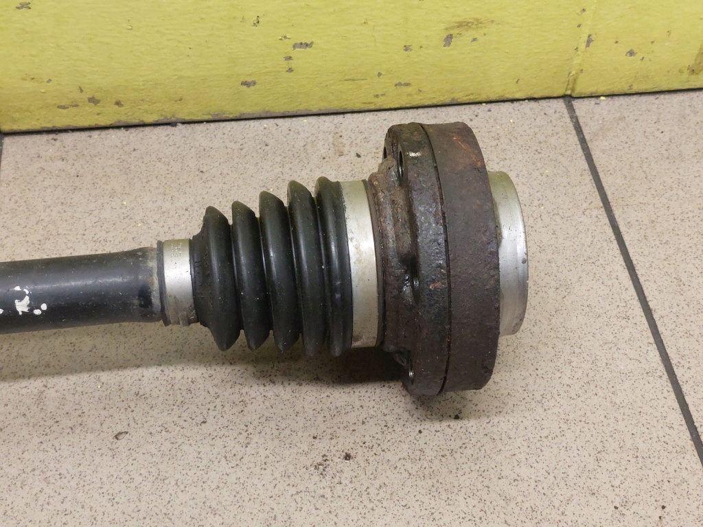 фото №5, Vw touareg i 3.2 приводной вал левый задняя 7l0501201