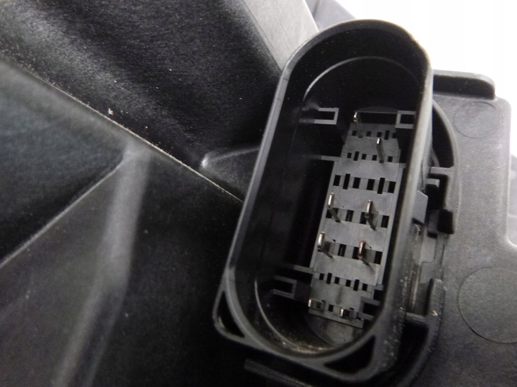 фото №12, Skoda kamiq лампа full led ліва лівий перед 8pin eu