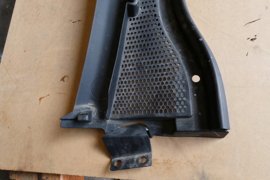 Жабо пластик mg 4 mg4 10987470 10987471 Киев