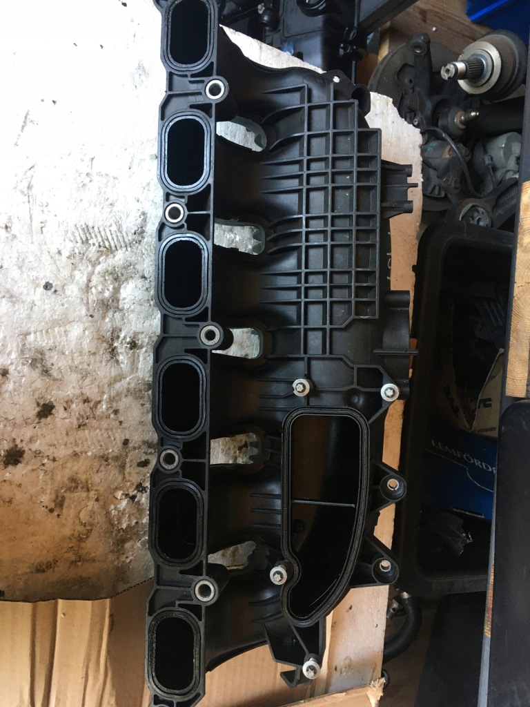 фото №1, Bmw e71 x6 f10 f20 f31 колектор всмоктуючий 7576911