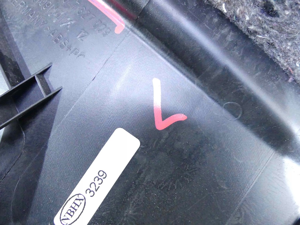 фото №8, 2 f45/f46 14-22 захист обшивка багажника лівий