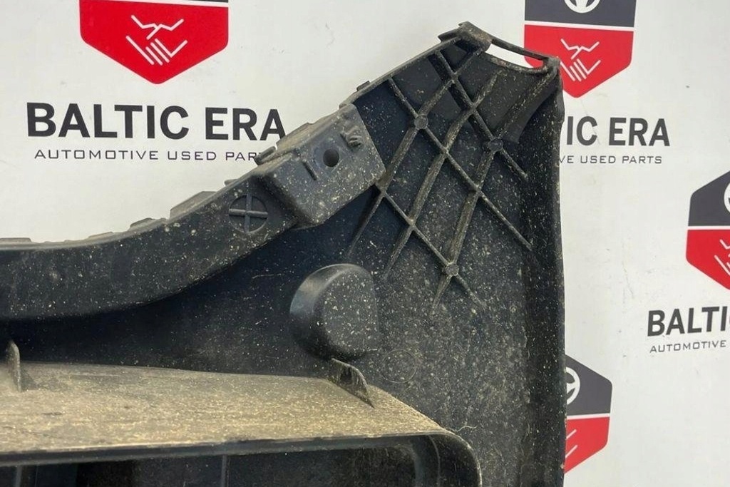 фото №8, Правый направляющая заднего бампера bmw 5 touring f11 15857711 3.0l дизель 2014