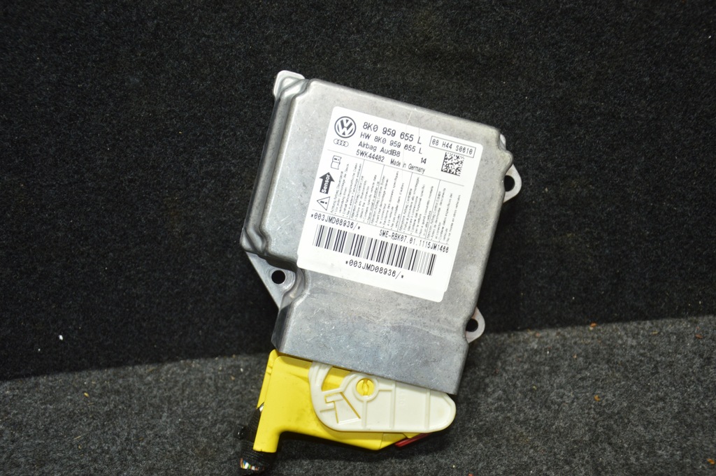 фото №1, Audi a4 b8 датчик air bag 8k0959655l