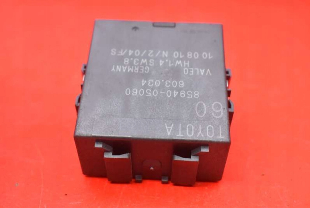 Блок управления модуль стеклоочистителя  85940-05060 toyota avensis t27 09-11 Недорого