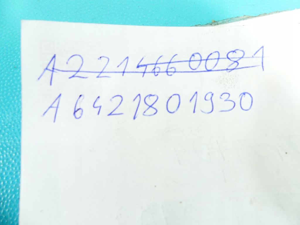 фото №9, Шланг коробки передач mercedes w221 a6421801930