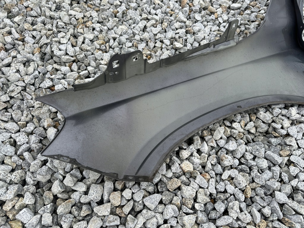 Крыло передний правый перед mercedes gla w156 a1568810201 Цена