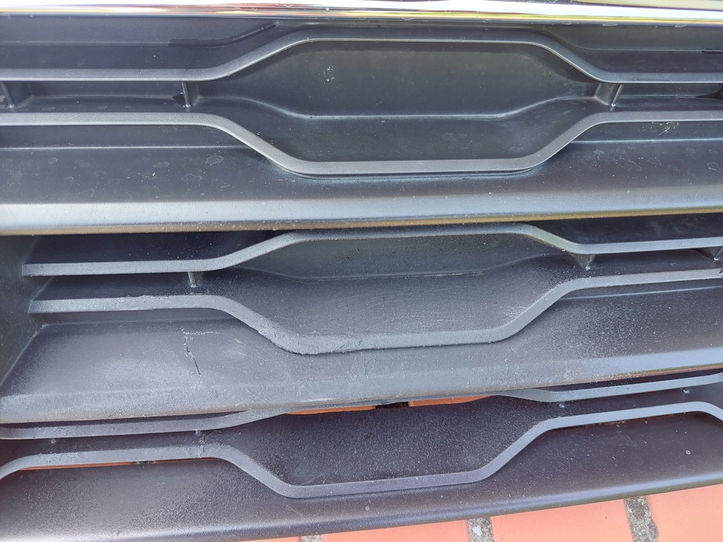 фото №3, Volkswagen t-roc 17- решётка радиатора решётка радиатора решётка оригинал