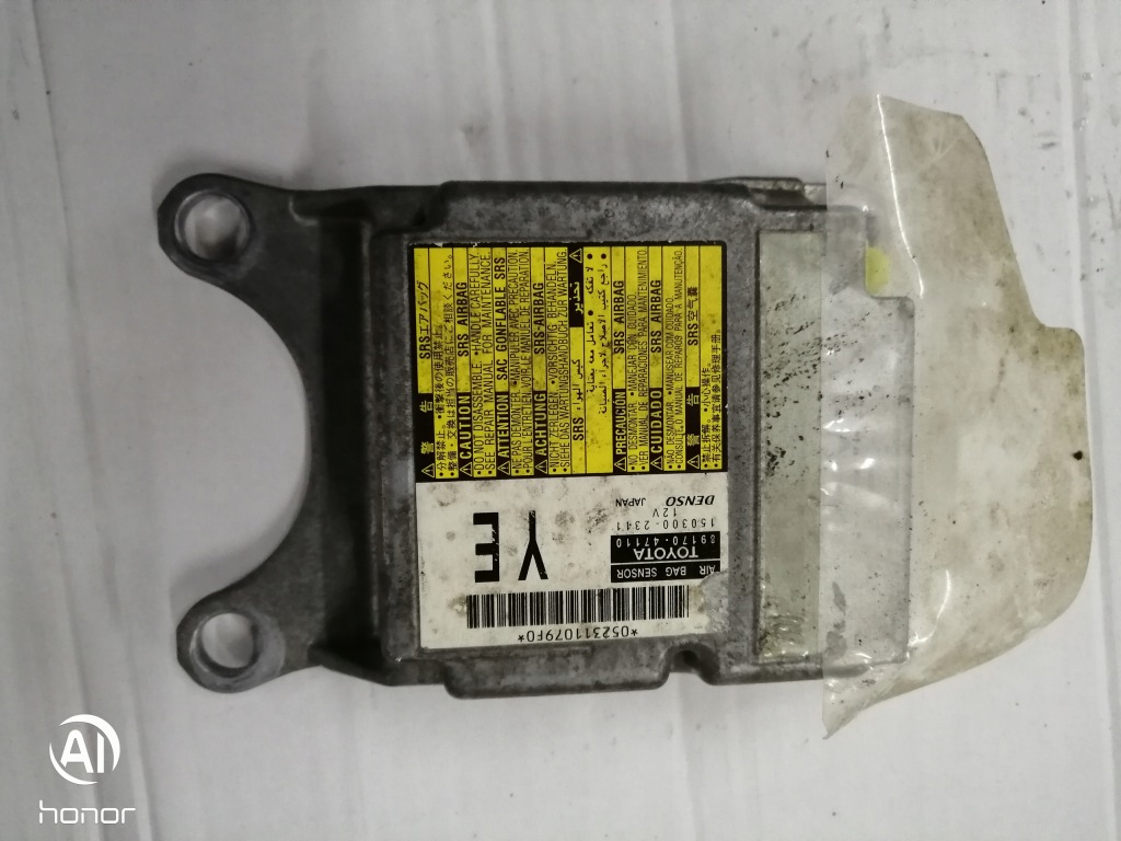 фото №1, Датчик подушка безпеки 89170-47110 toyota prius iii 09-11r