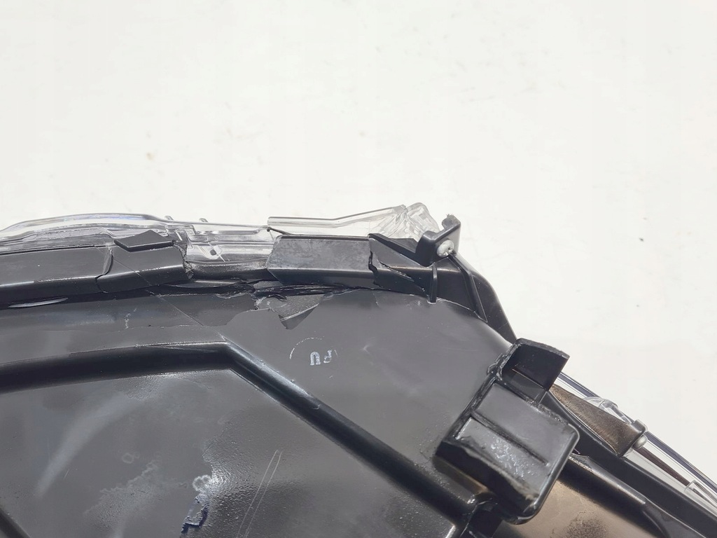 фото №11, Лампа перед левый toyota corolla cross 22r full led eur