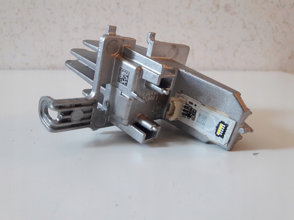 фото №1, Mercedes glc w253 преобразователь модуль led