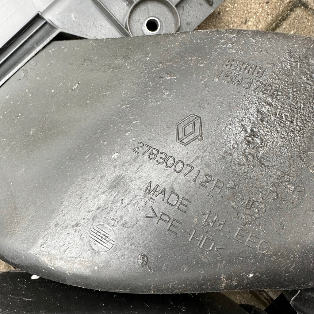 фото №11, Renault zoe охолодження акумулятор захист балка задня