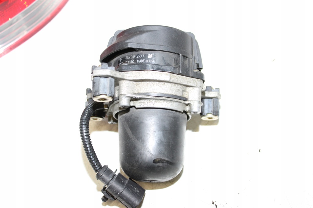 Насос воздуха вторичного 7l5959253a porsche cayenne 1 i 7l 4.5 v8 340 km Недорого