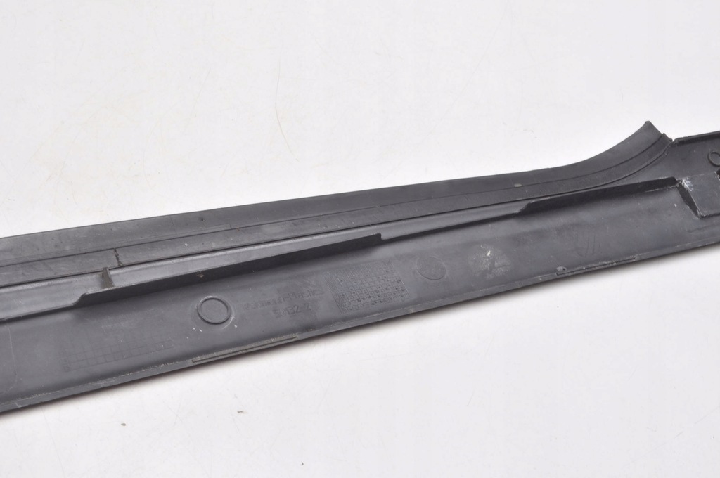 фото №10, Porsche 911 997 молдинг крыла 99757246602 правая