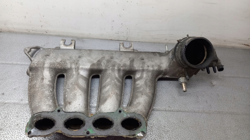 фото №5, Колектор всмоктуючий opel tigra 1.4b 95r 90470295