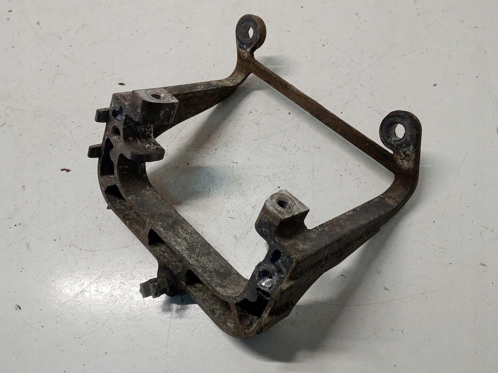 фото №1, Кронштейн кронштейн коробки renault master iii iv 112225095r