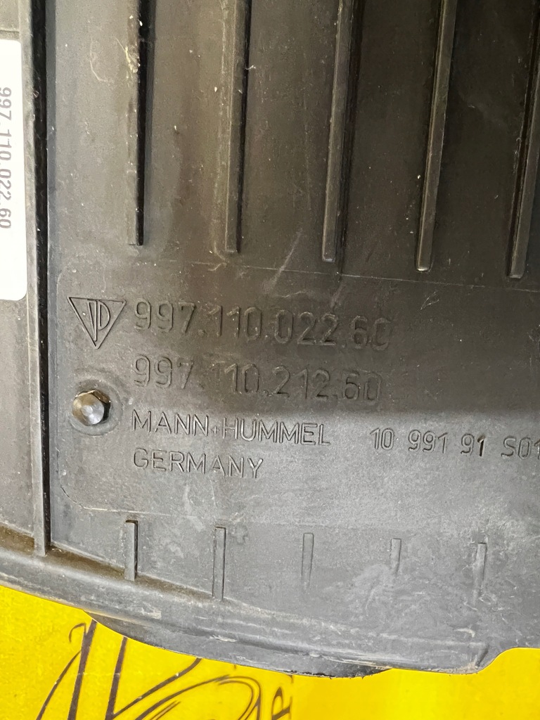 фото №11, Корпус фильтра воздуха porsche 911 997 3.8 gts