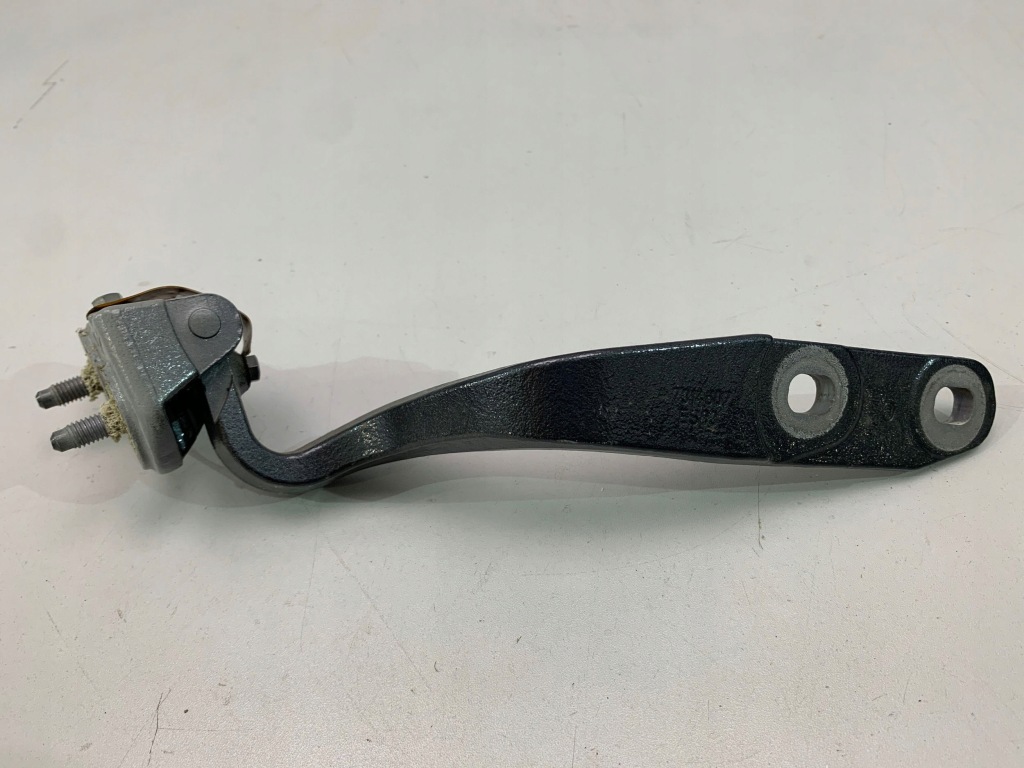 фото №1, Лівий петля кришки багажника bmw 4 gran coupe f36 7314607 3.0l дизель