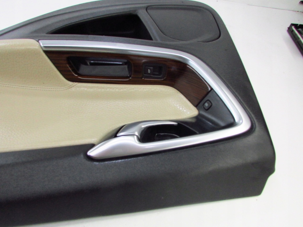 фото №7, Volvo s60 обшивка дверь правый задняя drewno 10-18r