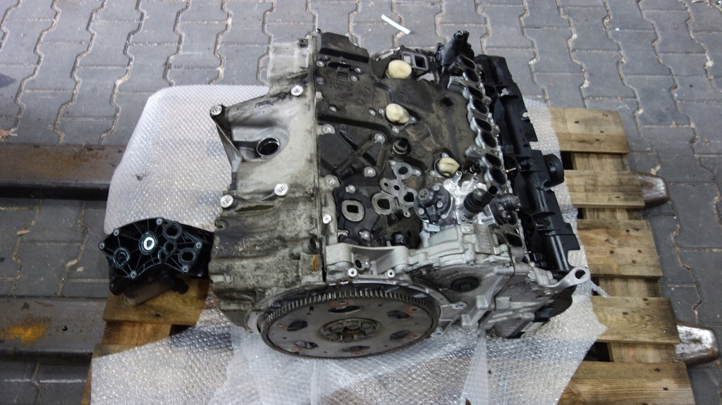 фото №8, Bmw 7 g11 4.0d двигатель блок двигателя b57d30b