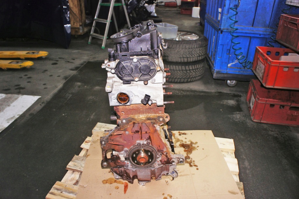 фото №7, Qi001 vvw golf vii 1.6d clha 105km двигатель 23% vat