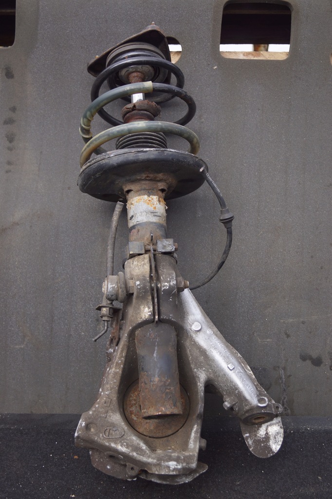 фото №6, Поворотный кулак левый перед porsche 911 997 99734165705