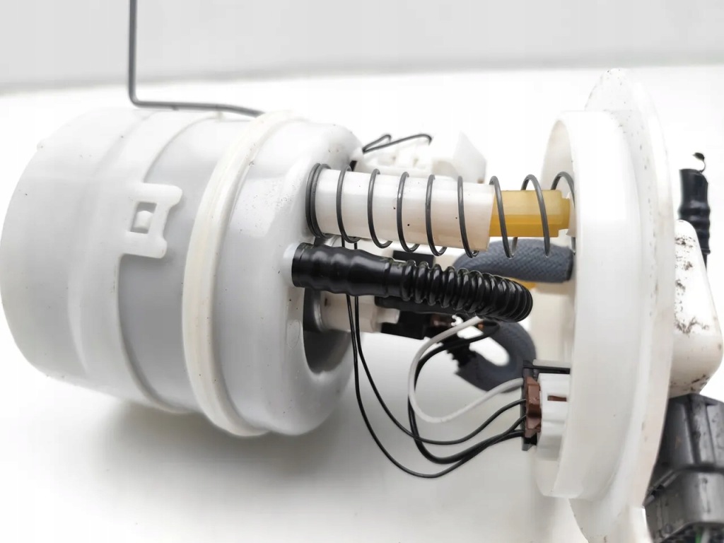 Dacia duster насос топлива w бак 1.3 tce 130 бензин 96kw 131 hp suv в Украине