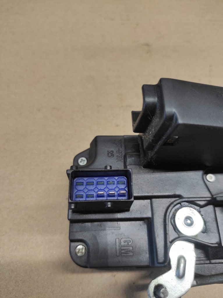 фото №4, Замок дверь правый перед renault trafic ii 3 pin 8200008248