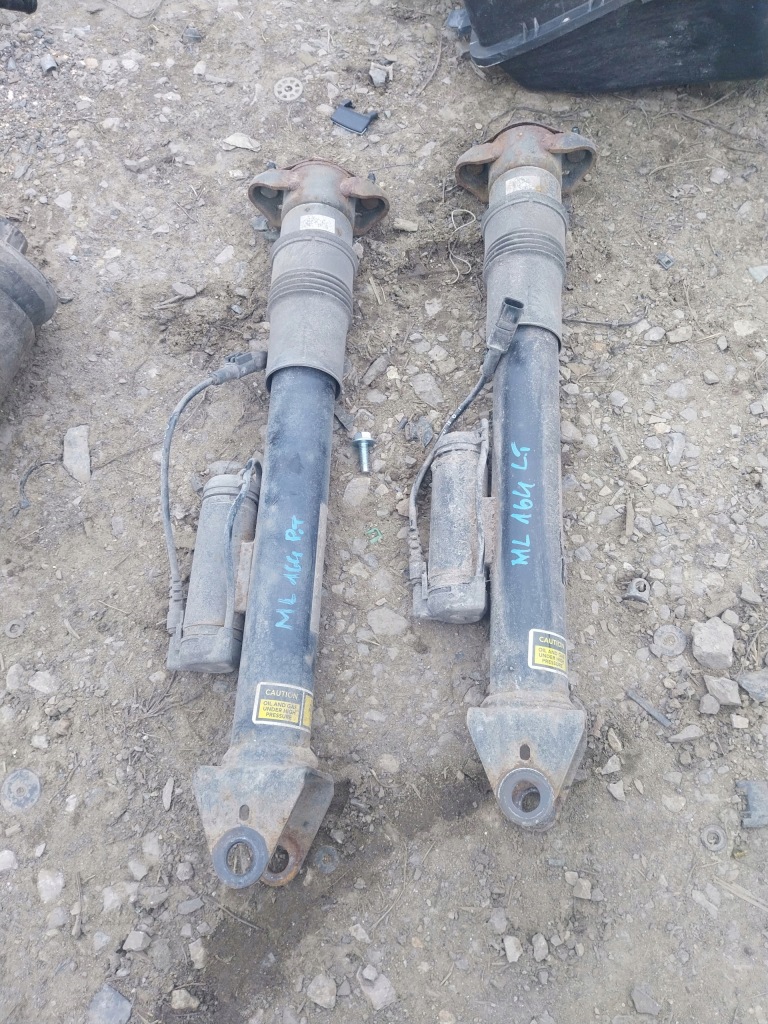 Купить Mercedes w164 ml амортизатор левый правый задний  задний air matic 2 штуки komple