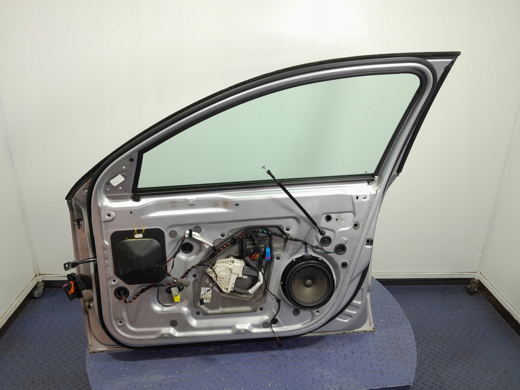 фото №12, Skoda superb ii kombi двері перед передні праве la7w