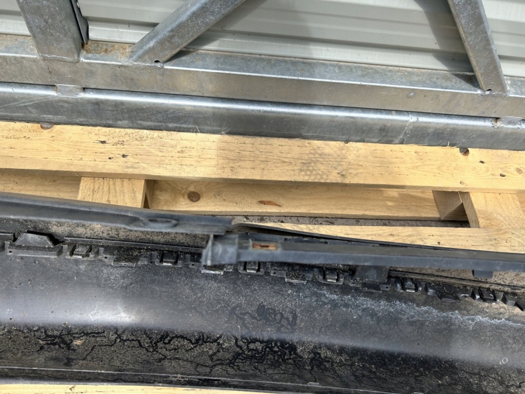 Купити Бампер задня задній vw touran i 1t0807421