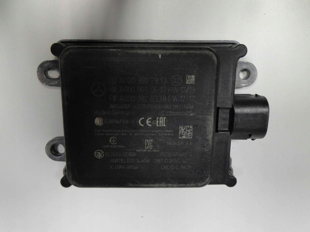 Mercedes amg gt x290 290 радар distronic plus Оригінал