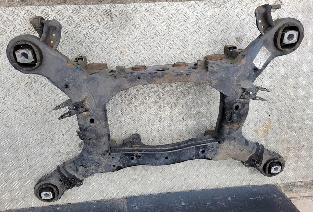 фото №6, Jeep grand cherokee wk2 підрамник задні підрамник задня підрамник балка задня ok