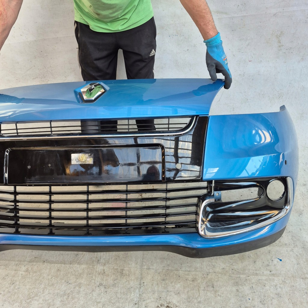 Купить Renault scenic iii рестайлинг  12-13 бампер перед передний pdc 620223176r