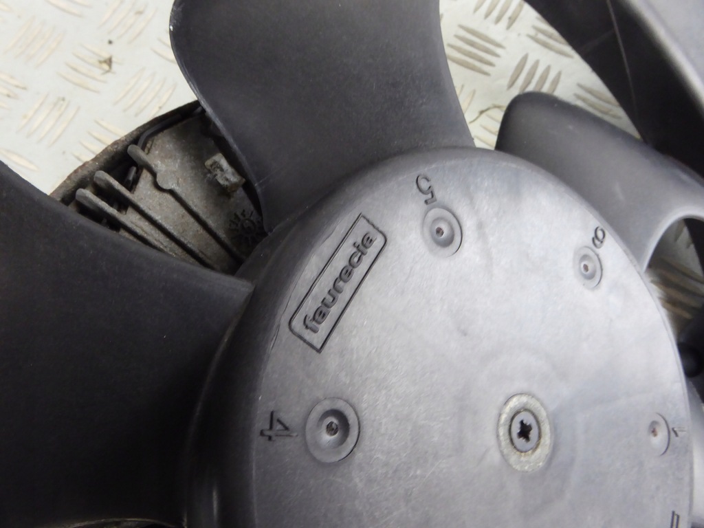 фото №6, Вентилятор радиатора citroen c2 c3 peugeot 207 02-