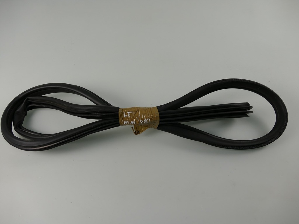 фото №1, Mini countryman s r60 прокладка дверь левый задняя