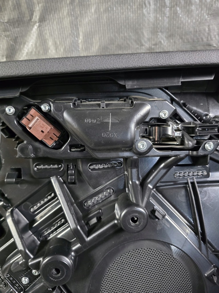 фото №14, Audi a3 s3 8v sline 2017 перед сторона ліва обшивки двері 8v4867105b