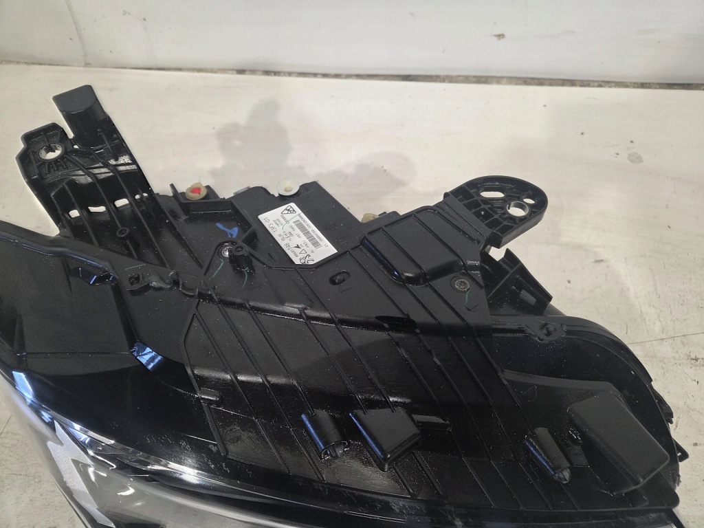 фото №9, Лампа права перед передня peugeot 308 iii t10 408 full led matrix